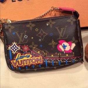 Louis Vuitton mini Pochette Limited edition NIB 🌸